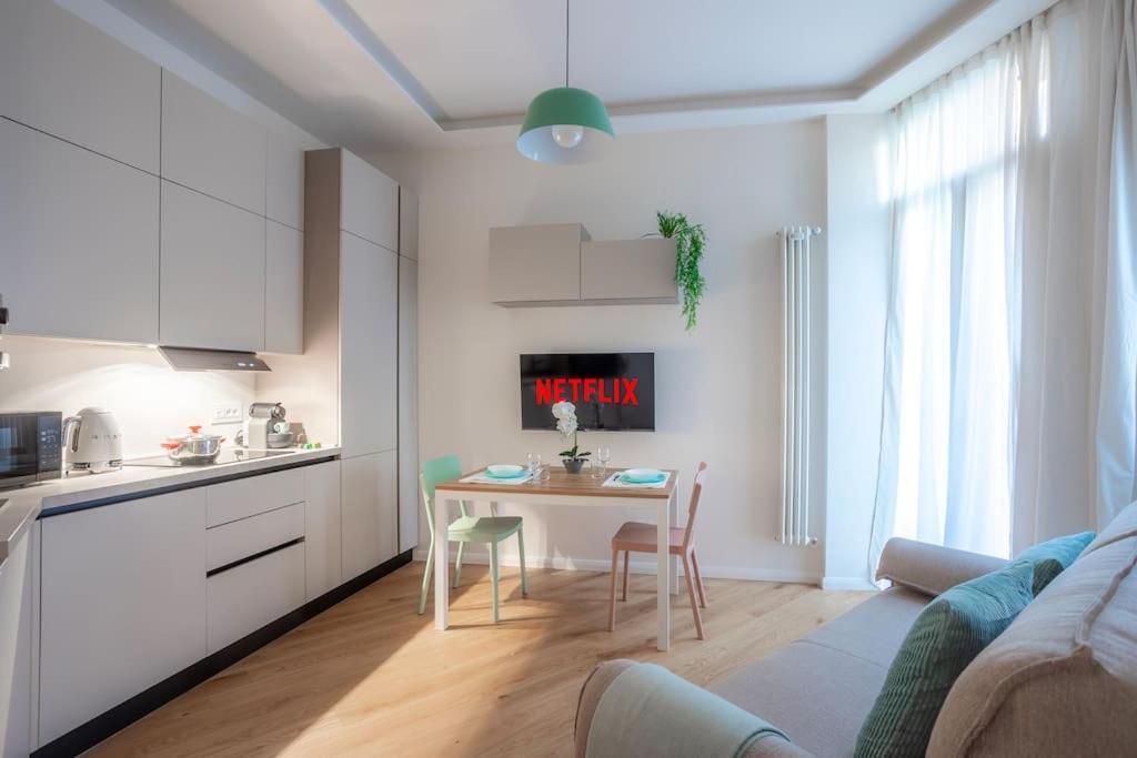 ميلان Duomo-Fiera Mi Master Suite Design Wifi+Netflix المظهر الخارجي الصورة