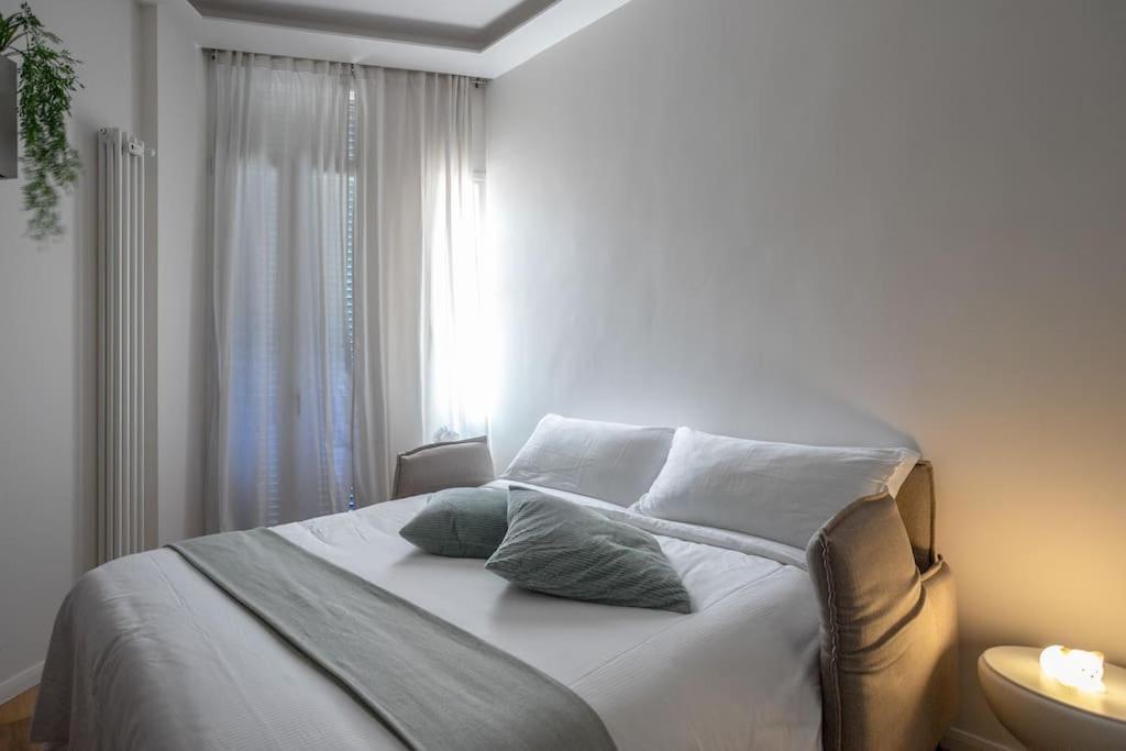 ميلان Duomo-Fiera Mi Master Suite Design Wifi+Netflix المظهر الخارجي الصورة